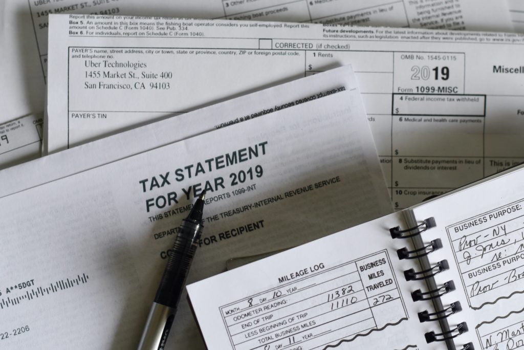 Tax Statement For Year 2019 And Notebook Put On By Apprise Wealth Management
