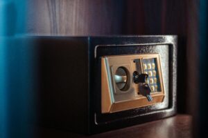 how to protect your finances during divorce